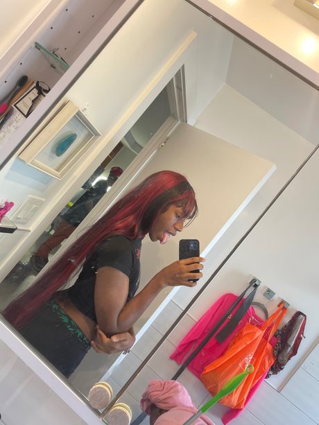 feet gay onlyfans pretty pic