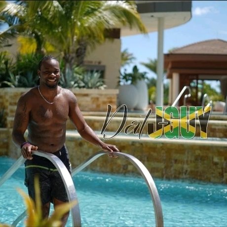 Datjamaican_ art star archive