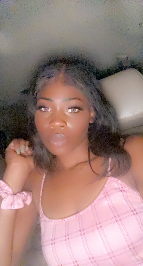 TheRealKeMari exclusive star gallery