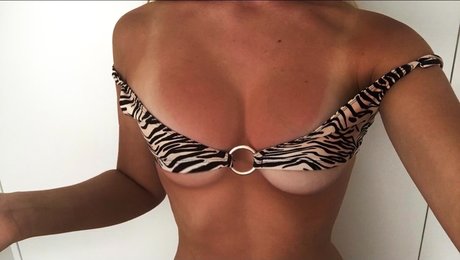 Janna M ller pornstar hot photo