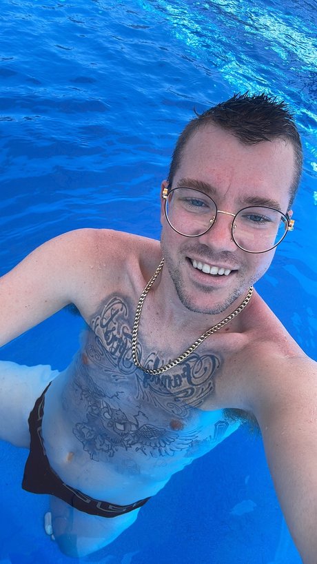 Dannyboi112 model adult pictures