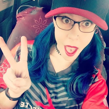 Tink R Kill_ naked model picture