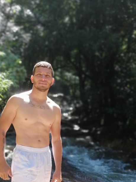 Mairon xxx pornstar pics