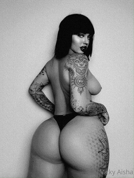 tiny onlyfans sexy naked pictures