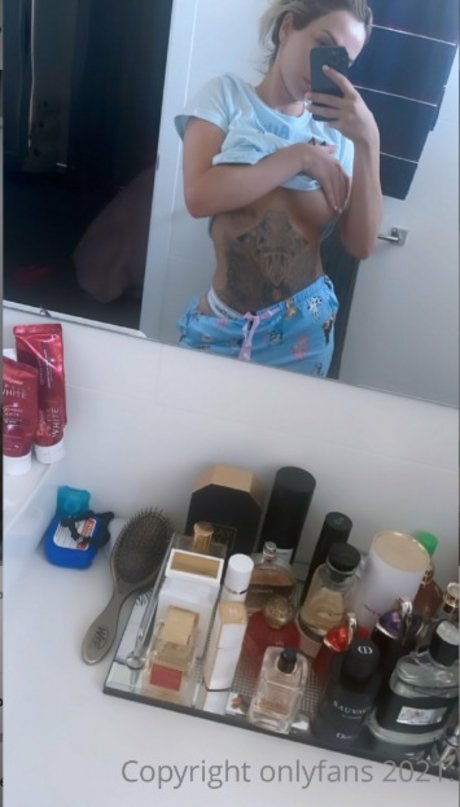 tall redhead onlyfans hd archive