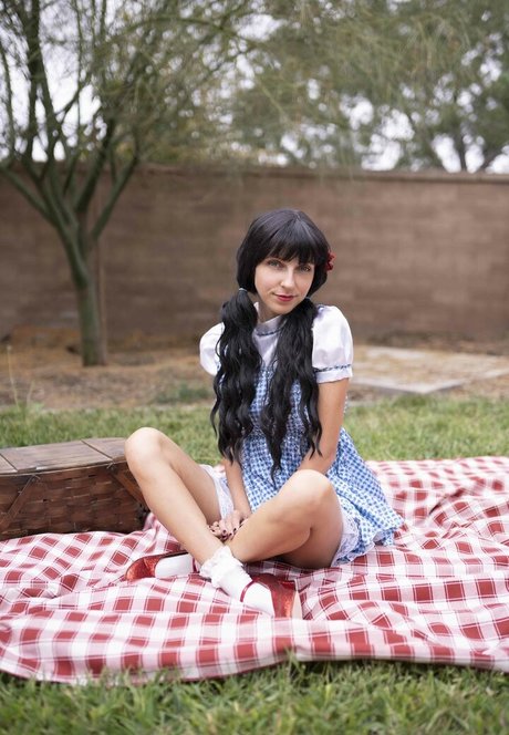 mature milf onlyfans naked pics