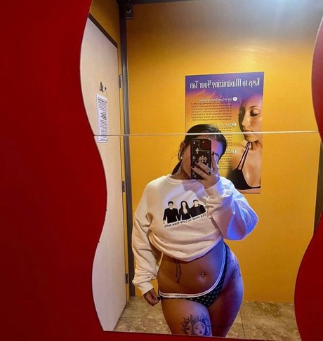 linktree onlyfans sexy nude image