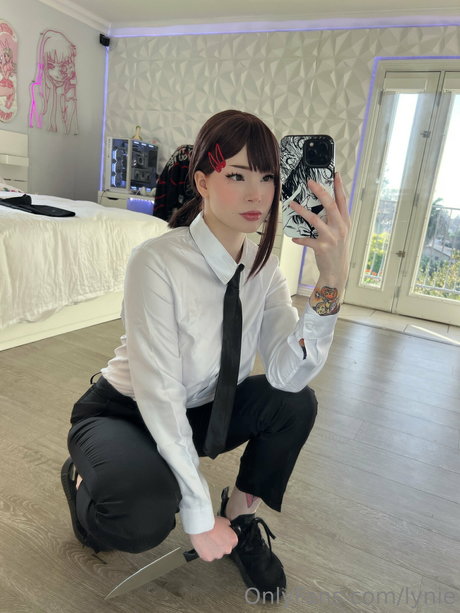 lynienicole nude pornstar images