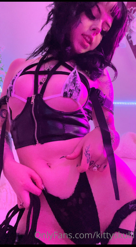 female domination onlyfans sex gallery