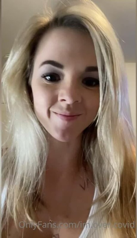 im over covid naked star img