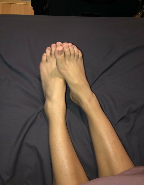 Bootysothick star nude image