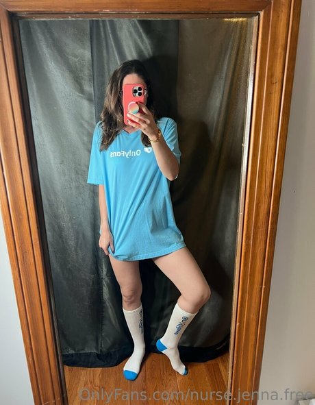 petite skinny onlyfans top photos