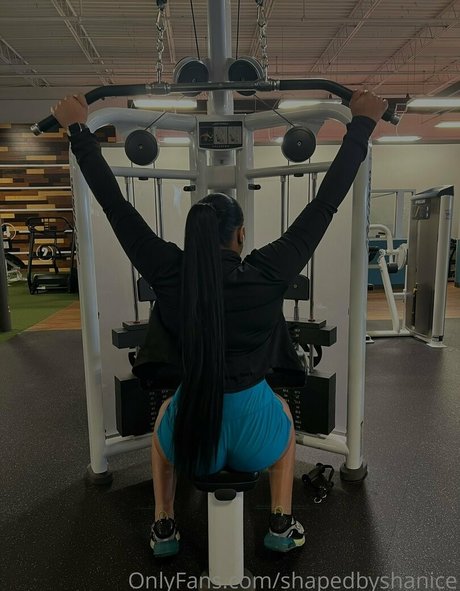 shapedbyshanice naked model pictures