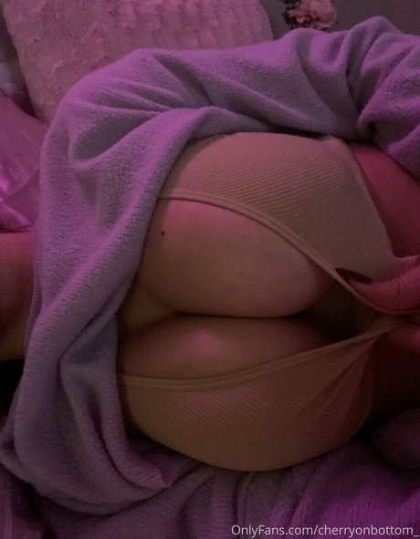 Cherryonbottom art pornstar images