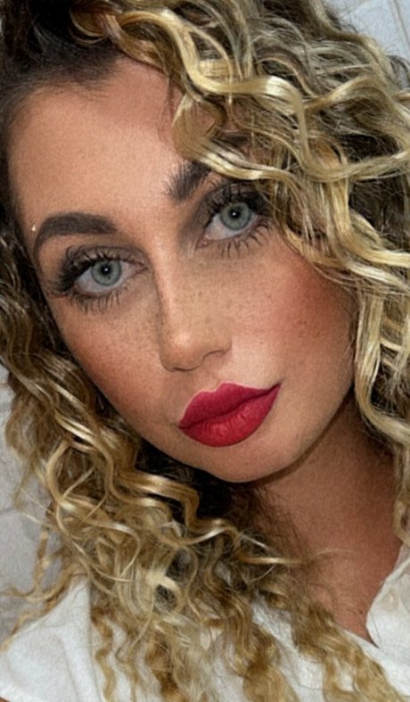 big tits and ass onlyfans free sex photo