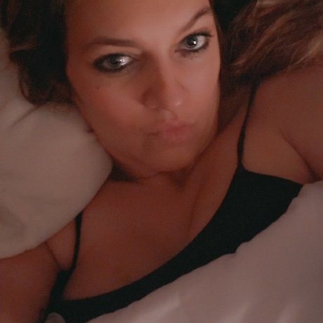 social media influencer onlyfans hot sexy picture