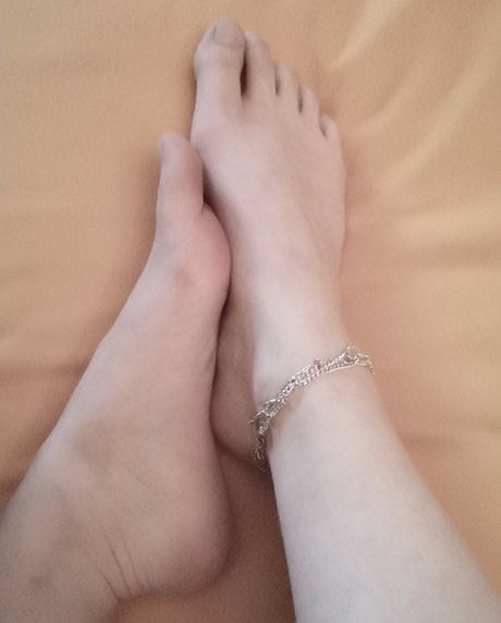 down onlyfans erotic photo