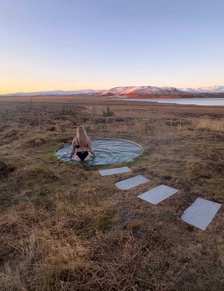 pool threesome onlyfans beautiful xxx pic