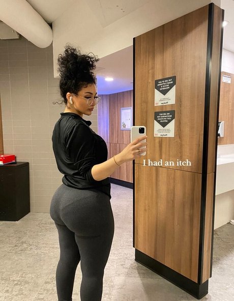 Zainaabb ab model nice gallery