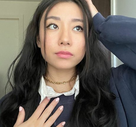 Angelina Kim art star images