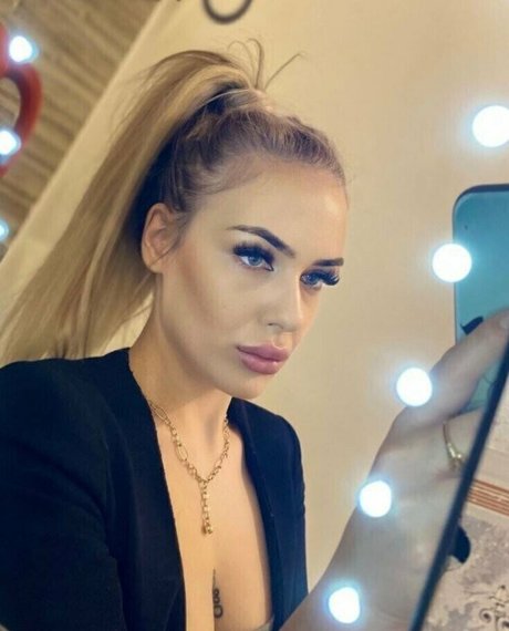 micro bikini onlyfans exclusive picture