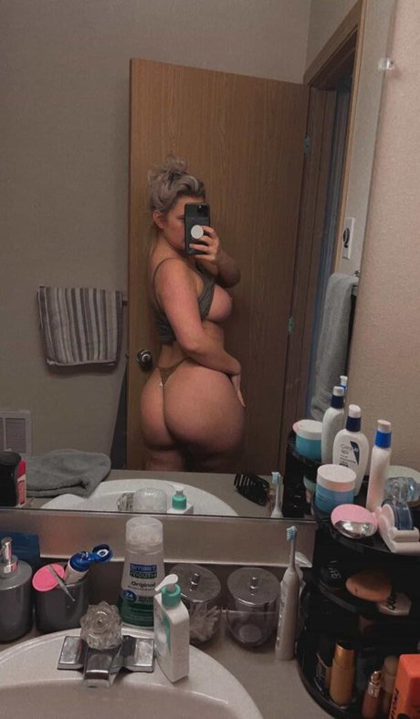 jessicabby25 naked star pic