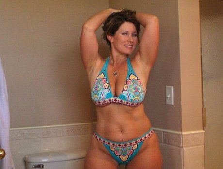 Wendy Wamser model naked photos