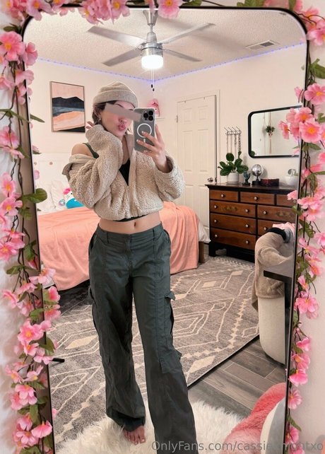 cassieknightxo art pornstar galleries