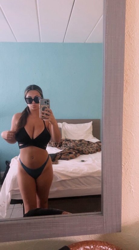 Ava Schillaci pornographic actress pic