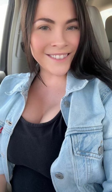 britbrat96xx pornstar sexy pic