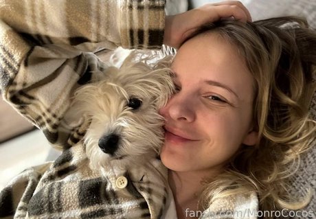 MonroCocos sex actress pic