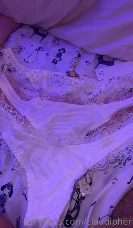 claudipher nudes star photo