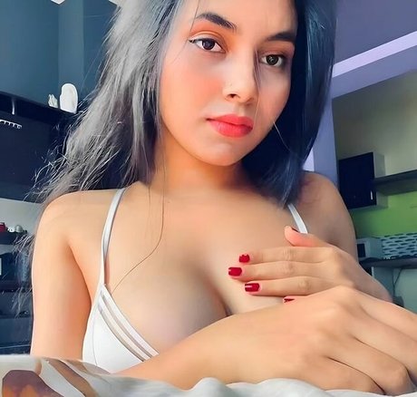 Arpa Roy star sex image