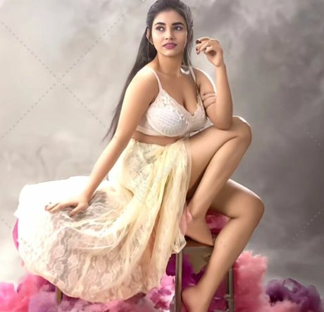 Arpa Roy free pornstar picture