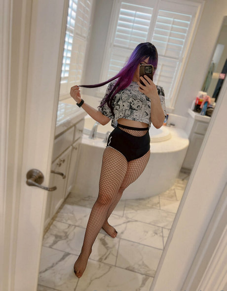 colechyv2 pornstar exclusive images