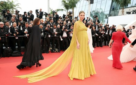 Karlie Kloss model pornographic picture