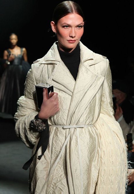 Karlie Kloss star high quality images