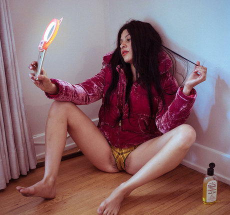 Alia Shawkat high quality model pictures