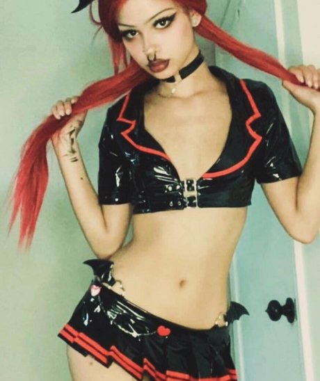 salemsuxxx model naked img