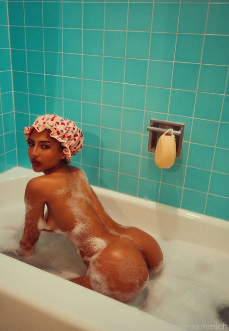 beautiful japanese onlyfans beautiful nude pics