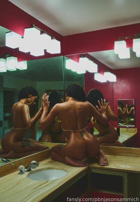 military onlyfans porno archive