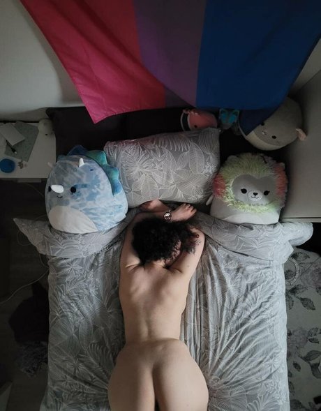 arab muscle onlyfans porn image