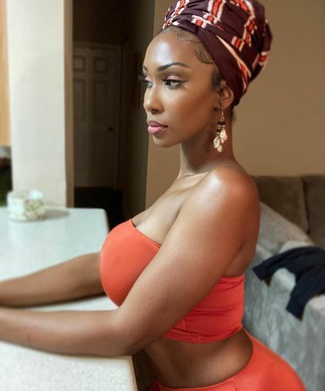 Six The Goddis hd pornstar picture