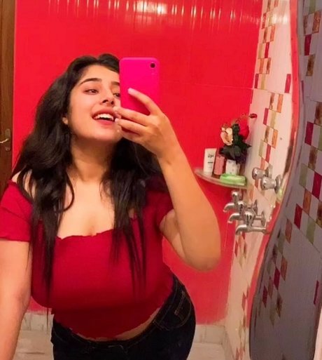 Apoorva Bhalla star nudes galleries