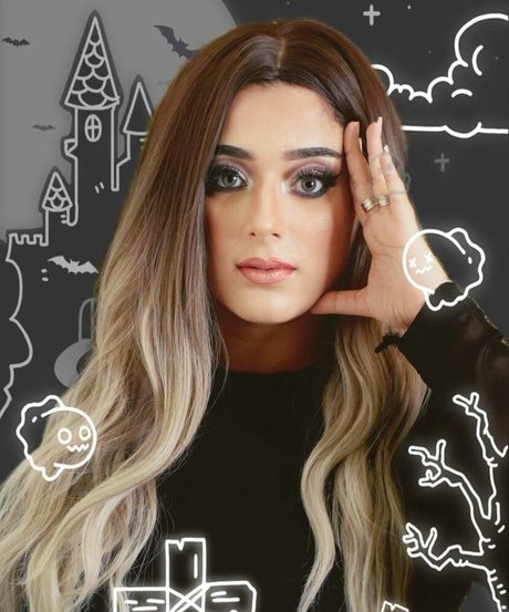 Apoorva Bhalla naked star pics