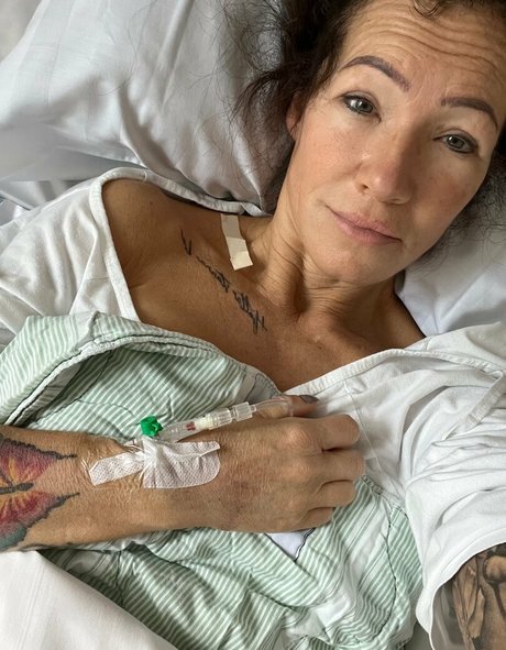 alpheratz beautiful model photo