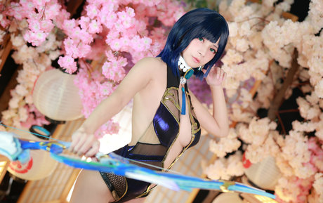 kitsune mura sexy model picture