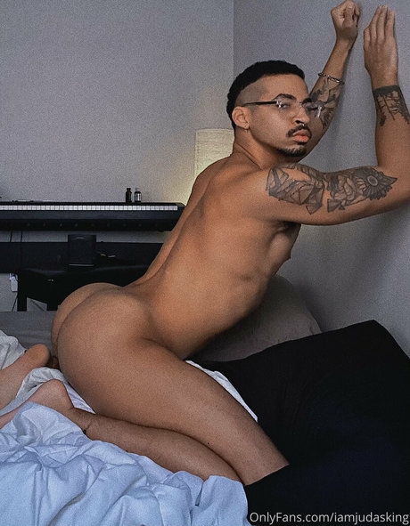 skinny asian onlyfans porno image