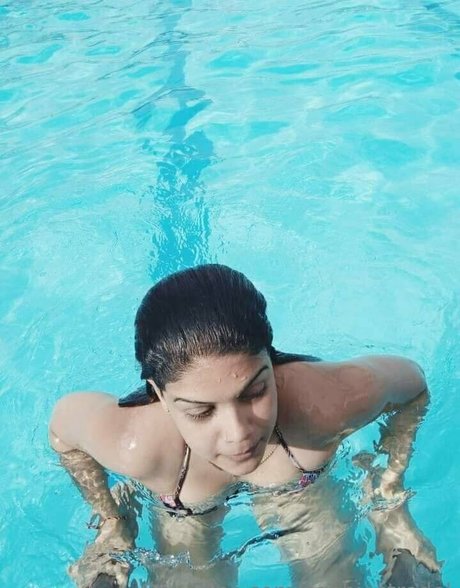 hottest milf onlyfans hd images