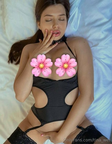 tina wet art star images